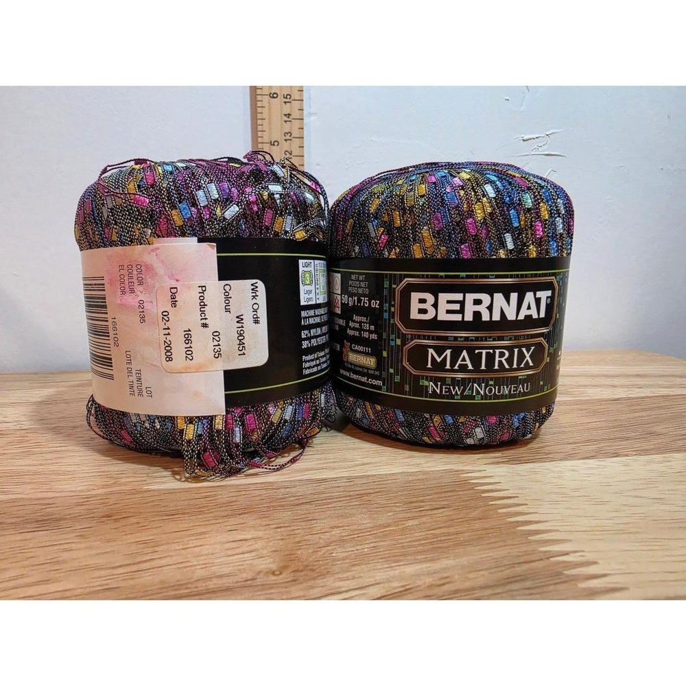 Two balls Bernat Matrix New Nouveau Yarn 50g 1.75oz Color 02135